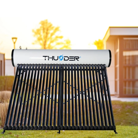 Colector solar presurizat cu rezervor THUNDER 300 L BLACK